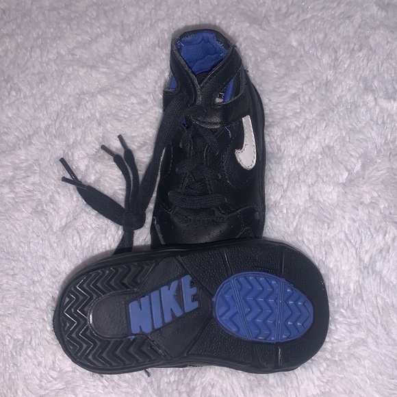 Nike flight sneakers - Picture 3 of 6